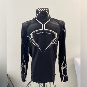 Mystic mystic boarding.com top rash guard  YOUTH M